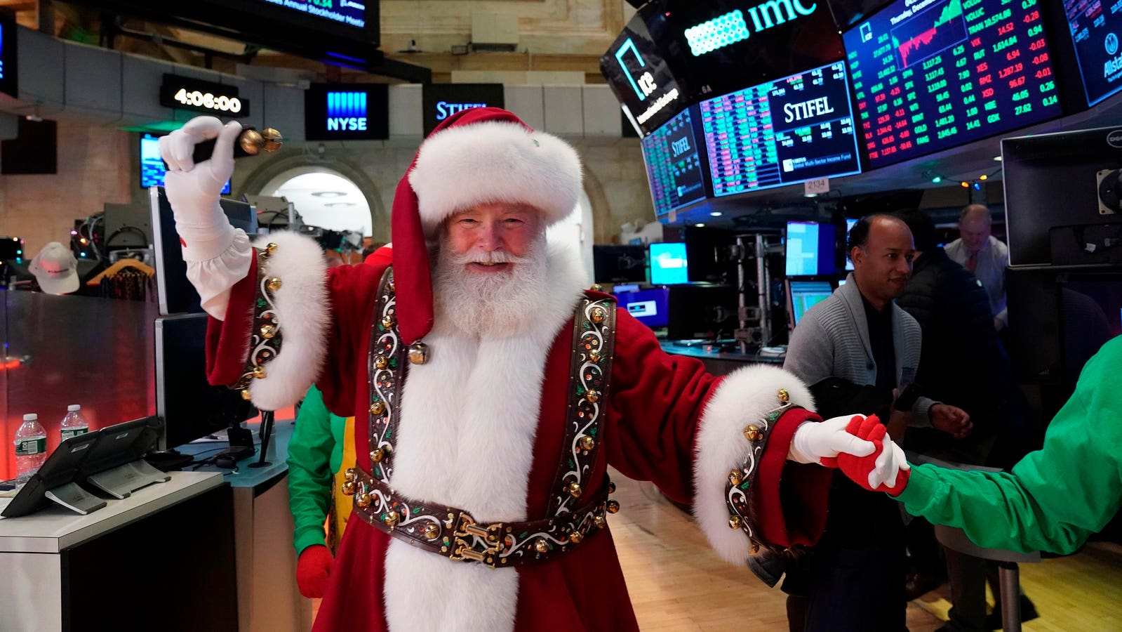 ‘Santa Claus Rally’ Kicks Off Strong As S&P 500 Surpasses 6,000 Again