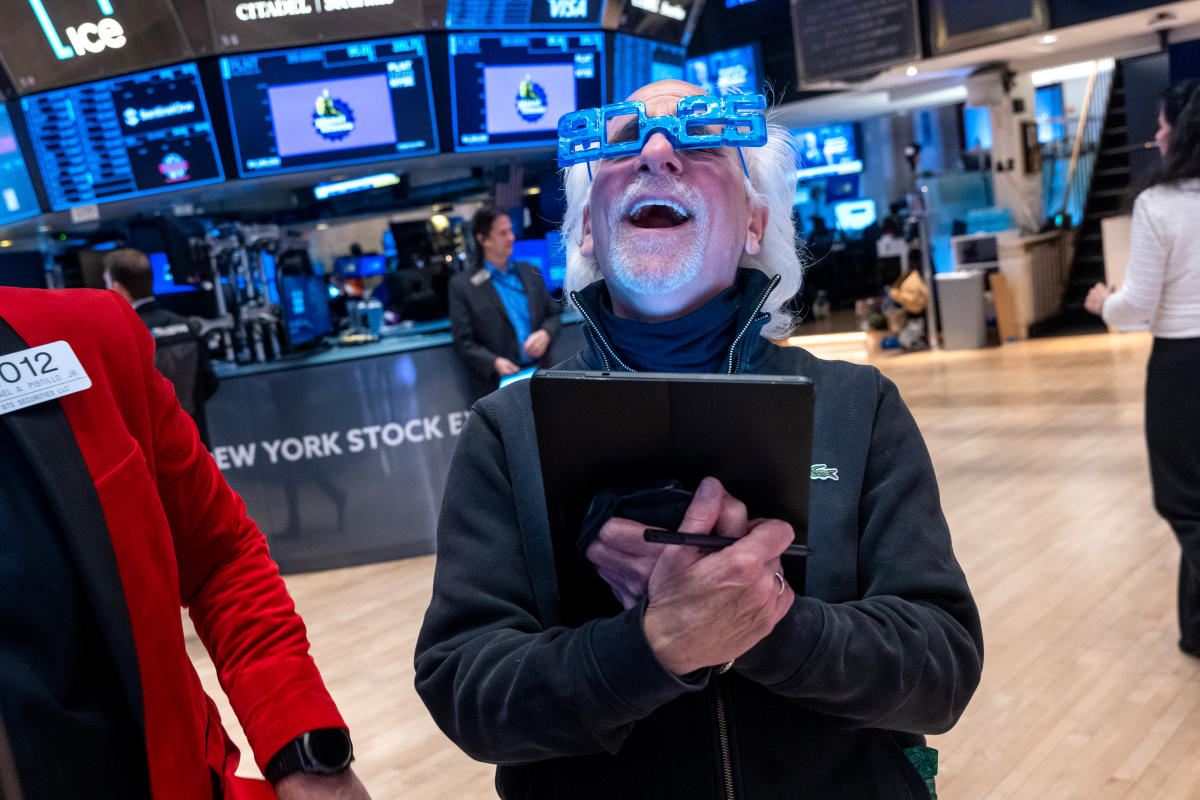 Nasdaq, S&P 500 rise as Wall Street eyes a new year comeback